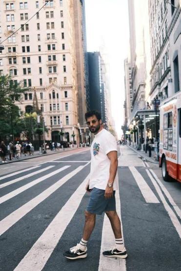 Özge Gürel-Serkan Çayoğlu çiftinden New Yorkta aşk dolu pozlar