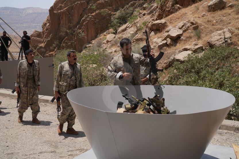 Terörsüz Türkiyede tarihi anlar: PKK silahlarını böyle yaktı
