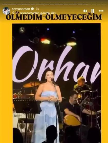 Sevcan Orhan Sağlık Sorunlarını Geride Bırakarak Sahnelere Döndü: Ölmedim, Ölmeyeceğim