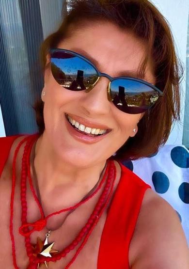 Yeşilçam’ın yıldızı Gülşen Bubikoğlu, Bodrumda Sezonu açtığını bu sözlerle duyurdu