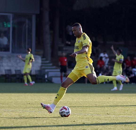 Fenerbahçede beklenti gerçekleşmedi Transfer iptal oldu...