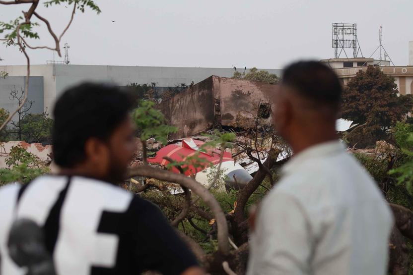 Hindistan’da 260 kişinin ölümüne neden olan uçak kazasının sebebi ne Ön raporla bir yanıt geldi, yeni soru işaretleri oluştu: Uzman isim teknik detaya dikkat çekti...