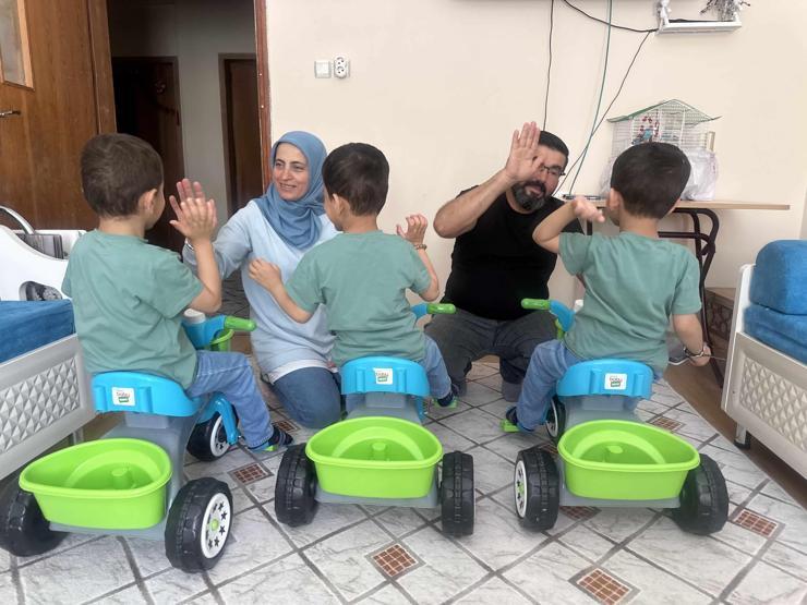 Üç kalp, tek yuva Konya’da bir ailenin sevgiyle yazdığı hikâye... Kan bağı değil, can bağı...