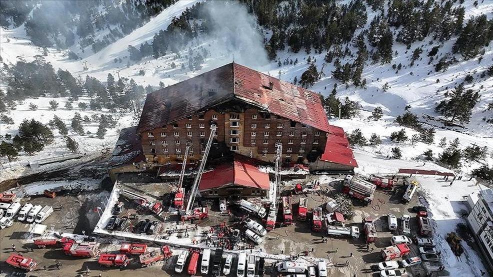 Boludaki otel yangınına ilişkin çarpıcı iddia: İtfaiyeye girip evrak yakmışlar