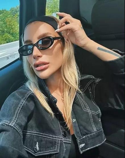 İrem Dericinin Şaşkın Anı: Kim Bu Be