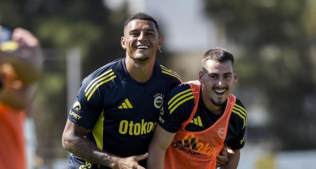 Diego Carlos transferinde beklenen olmadı Fenerbahçenin planları bozuldu...