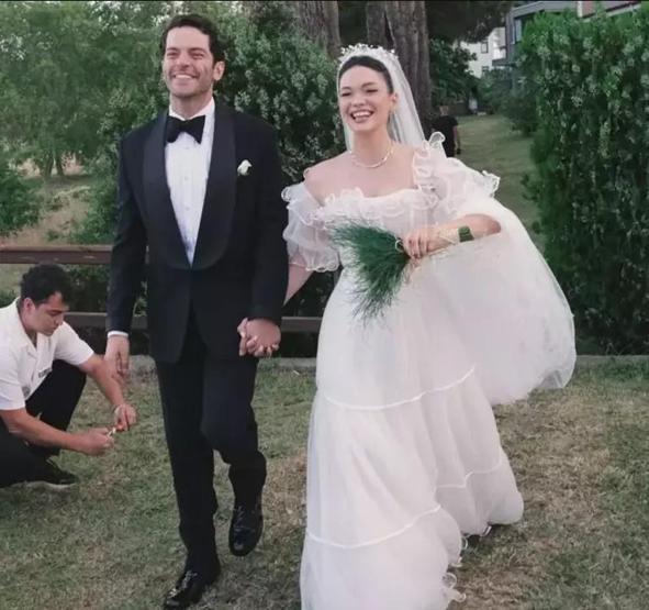 Beste Kökdemir, Hamilelik Müjdesinin Ardından Bebeğinin Cinsiyetini Açıkladı