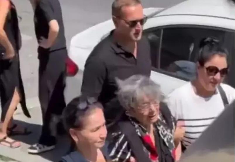 Emre Törün son yolculuğuna uğurlandı CENAZEDE GÖZYAŞLARI SEL OLDU