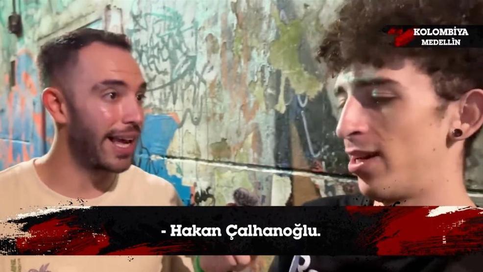 Kolombiyalı gençler Türk futbolculara selam çaktı