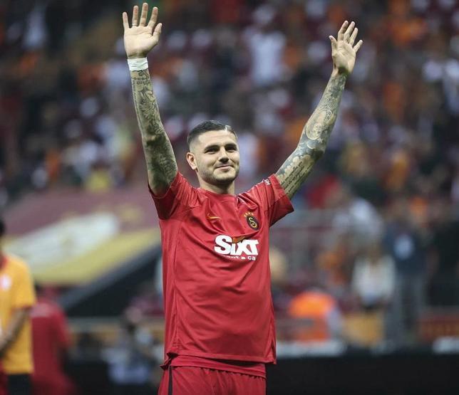 AMAN WANDA NARA DUYMASIN Galatasarayın yıldızı Icardiden bomba gönderme: Bazıları silinecek