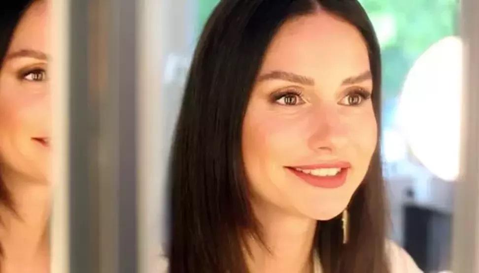 Doktorların Elasıydı Yasemin Özilhanın güzellik sırrı Kim der ki 40 yaşında Meğer genç görünümünü bu 5 adıma borçluymuş