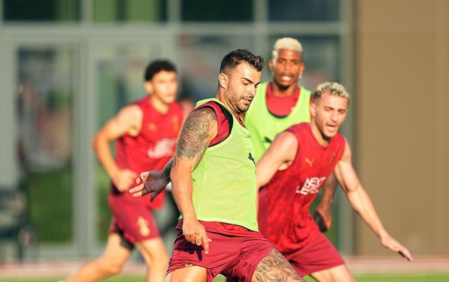 Galatasaray, çift antrenmanla çalıştı