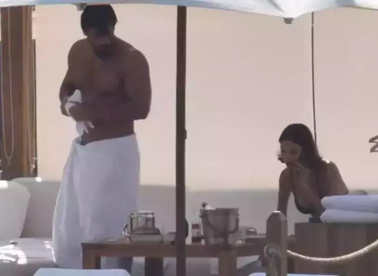 Can Yaman’ın büyük aşkı Sara Bluma kanlar içinde Ünlü oyuncu, şiddet gören sevgilisine böyle destek verdi: YANINDAYIM