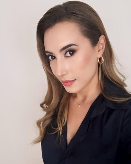 Türkiyenin ilk kadın yarış spikeriydi... Esen Gök evinde ölü bulundu