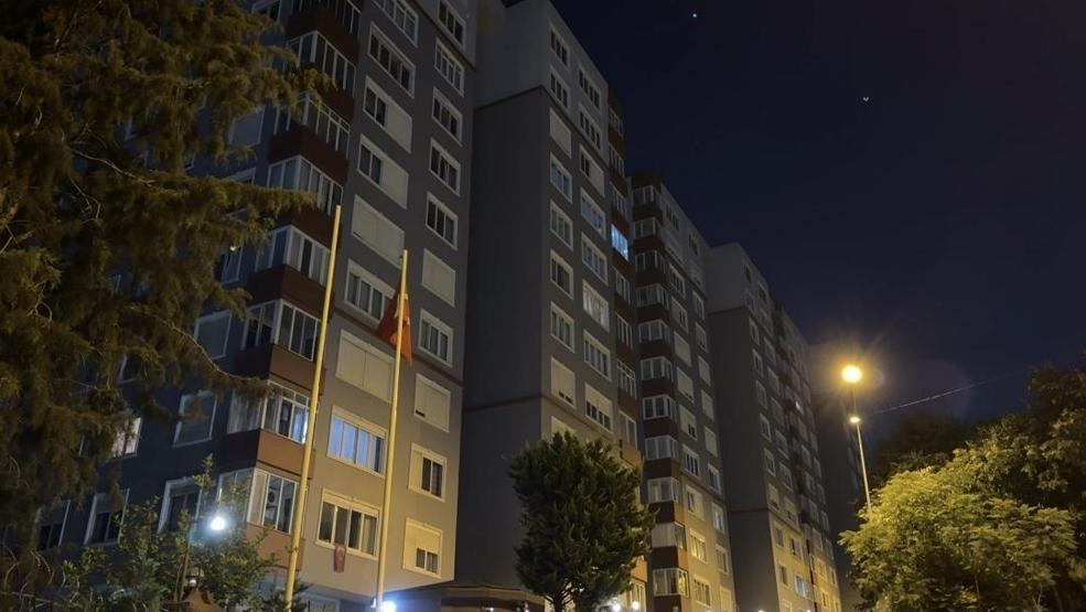 Türkiyenin ilk kadın yarış spikeriydi... Esen Gök evinde ölü bulundu