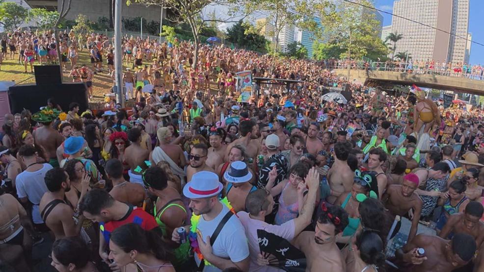 Kuralsız Sokaklar Rio Karnavalında İşte O Renkli Görüntüler