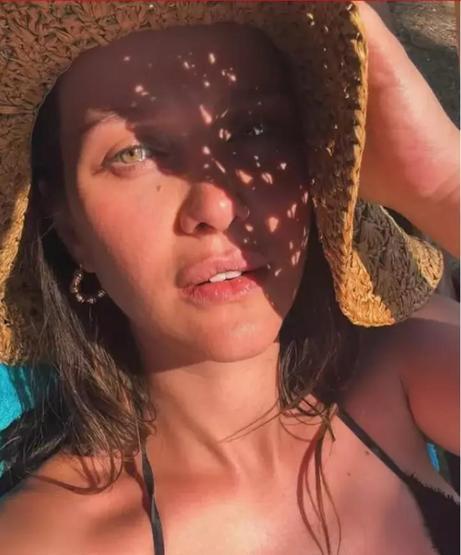 İrem Helvacıoğlu Bebeğine Kavuşmak İçin Gün Sayıyor Yeni Pozları Büyük İlgi Gördü