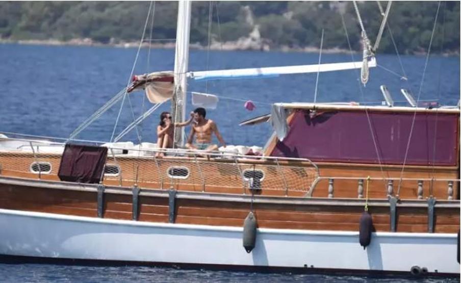 Kubilay Aka ve Hafsanur Sancaktutandan Aşk Dolu Göcek Tatili: Romantik Anlar