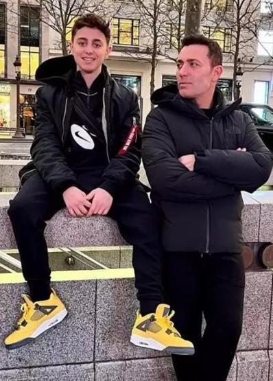 Mustafa Sandal, İlk Kez Açıkladı: Saç Koparma Hastalığım Var