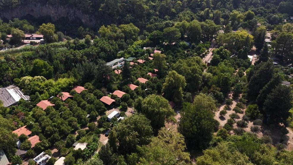 Tatilciler Akın Ediyor Yeşil ve Mavinin Buluştuğu Doğa Cenneti; Çıralı