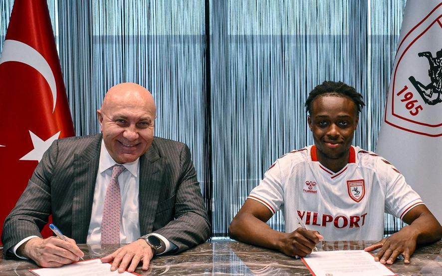 Samsunspor, İsveçli golcüyü transfer etti Richie Omorowa…