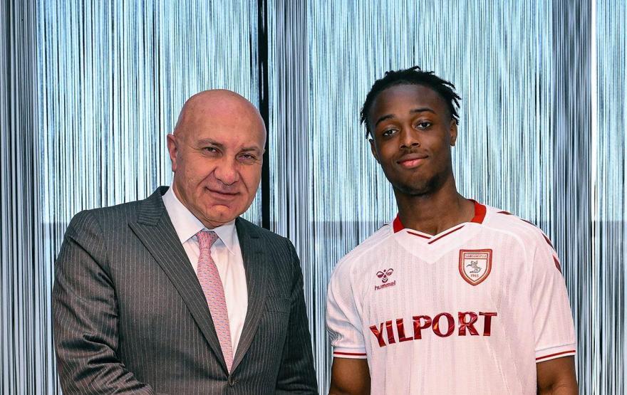 Samsunspor, İsveçli golcüyü transfer etti Richie Omorowa…