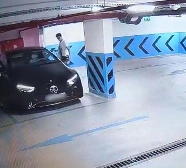 Çeşmede valenin kaza yaptığı 7 milyon liralık otomobil perte çıktı