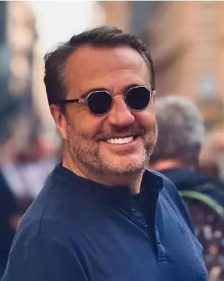 Ercan Saatçi’den Annesine Duygusal Veda: Sanal Medyada Paylaştığı Mesajla Sevenlerini Üzdü