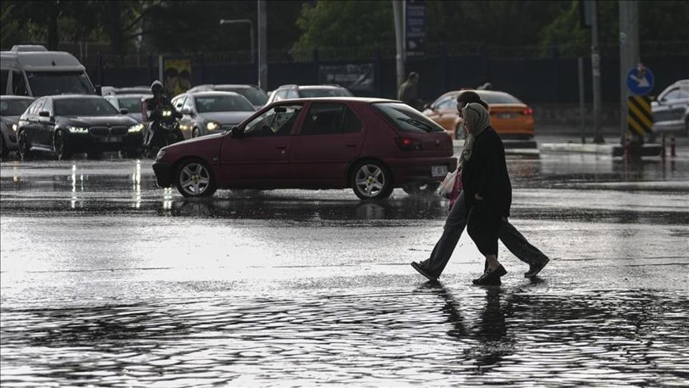 Hafta sonu plan yapanlar dikkat Meteoroloji uyardı: Kuvvetli sağanak geliyor