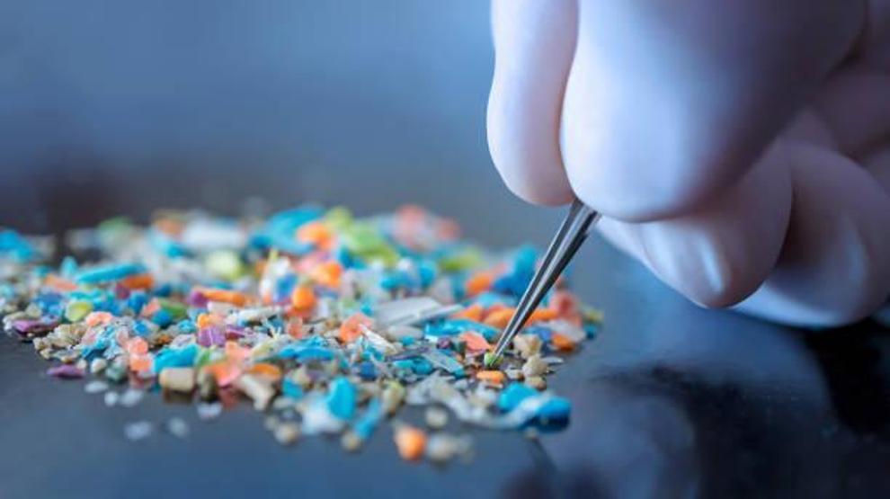 İnsan Sağlığına Zarar Veren Gizli Tehlike: Mikroplastikler Akciğerleri Mahvediyor