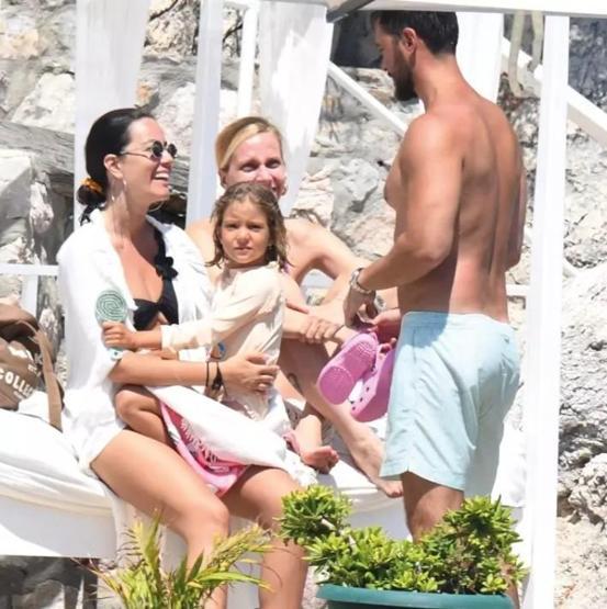 Pelin Akil ve Anıl Altan’dan Ayrılığa Rağmen Tatil Paylaşımı