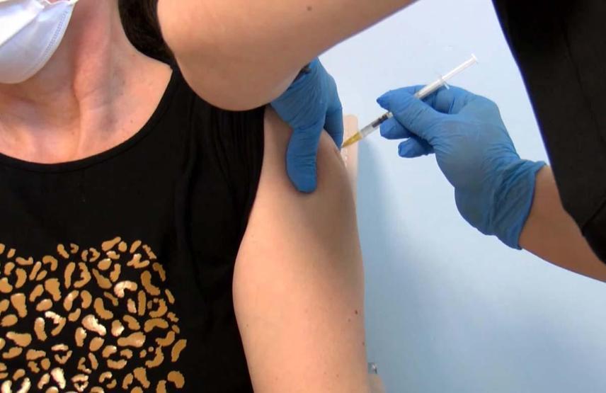 HPV aşısı erkek-kadın fark etmeksizin herkesi koruyor