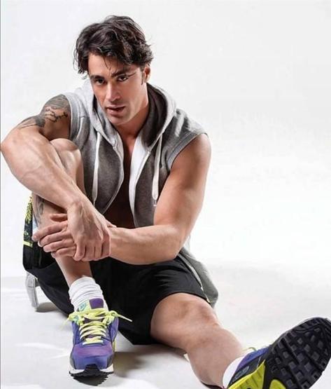 SARP LEVENDOĞLU, ARKA SOKAKLAR’DA