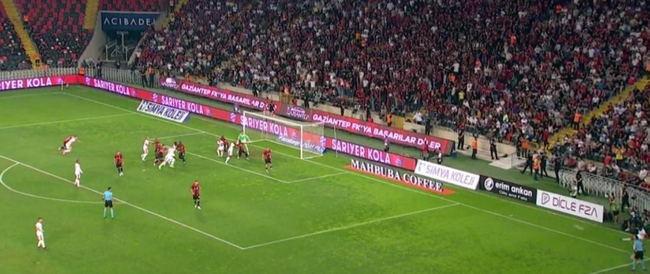 Gaziantep FK - Galatasaray maçının tartışmalı pozisyonları incelendi Penaltı kararı doğru mu