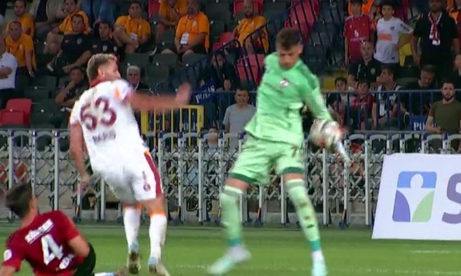 Gaziantep FK - Galatasaray maçının tartışmalı pozisyonları incelendi Penaltı kararı doğru mu