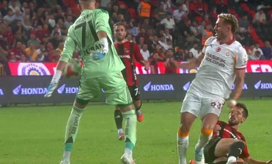 Gaziantep FK - Galatasaray maçının tartışmalı pozisyonları incelendi Penaltı kararı doğru mu