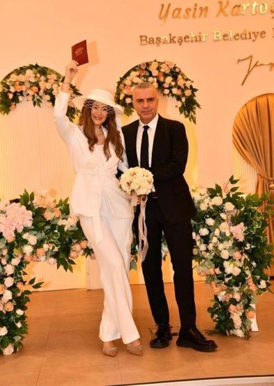 Berdan Mardini ile Dilara Talay boşanıyor mu Şoke eden hamle Evliliklerinde kriz olduğu iddia edildi