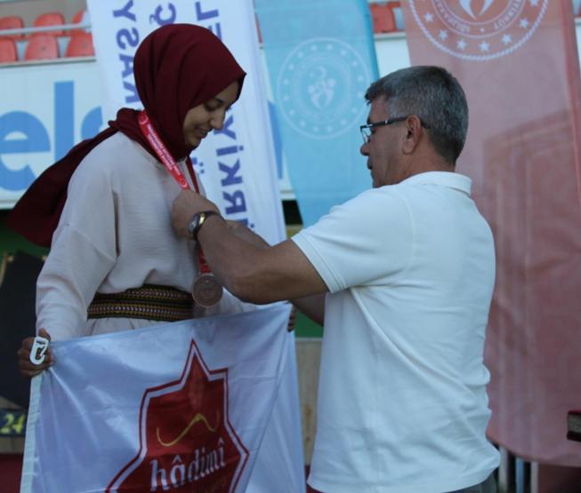 Sivasta düzenlenen Açık Hava Puta Şampiyonası, madalya ve kupa töreniyle sona erdi