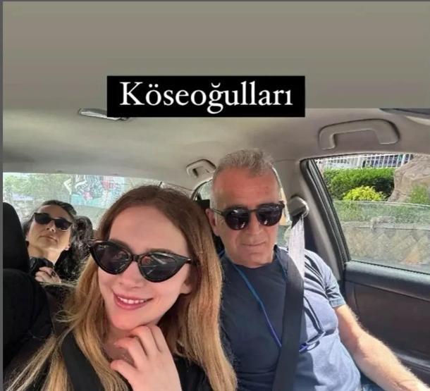Ünlü oyuncunun acı günü: Hayal Köseoğlunun babası hayatını kaybetti
