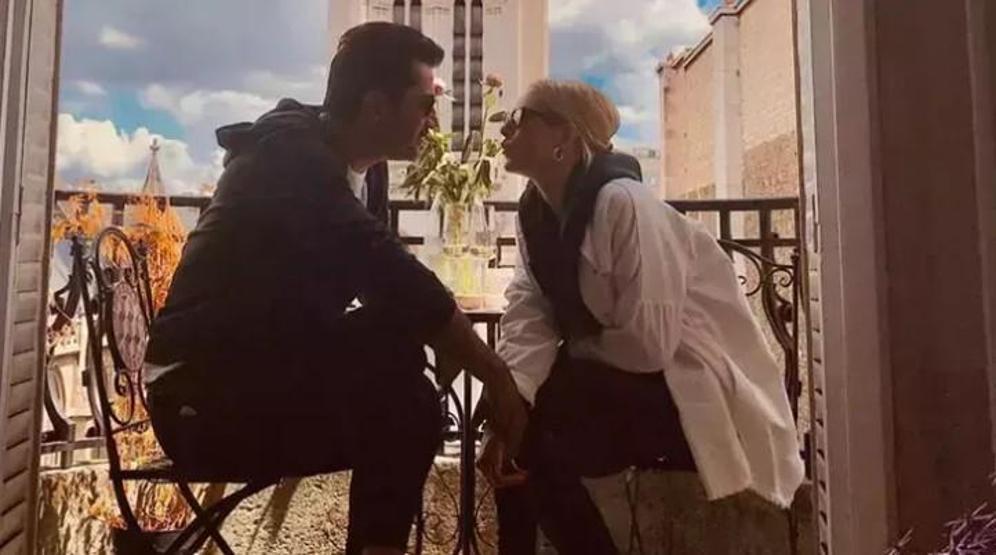 Sinem Kobal 38 Yaşına Bastı Doğum Günü Paylaşımlarına Sanal Medyada Büyük İlgi