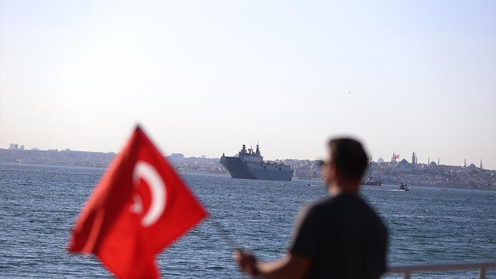 Mavi Vatanın muhafızları Boğazı selamladı: Erdoğana çimariva selamı, Savaronaya büyük ilgi...