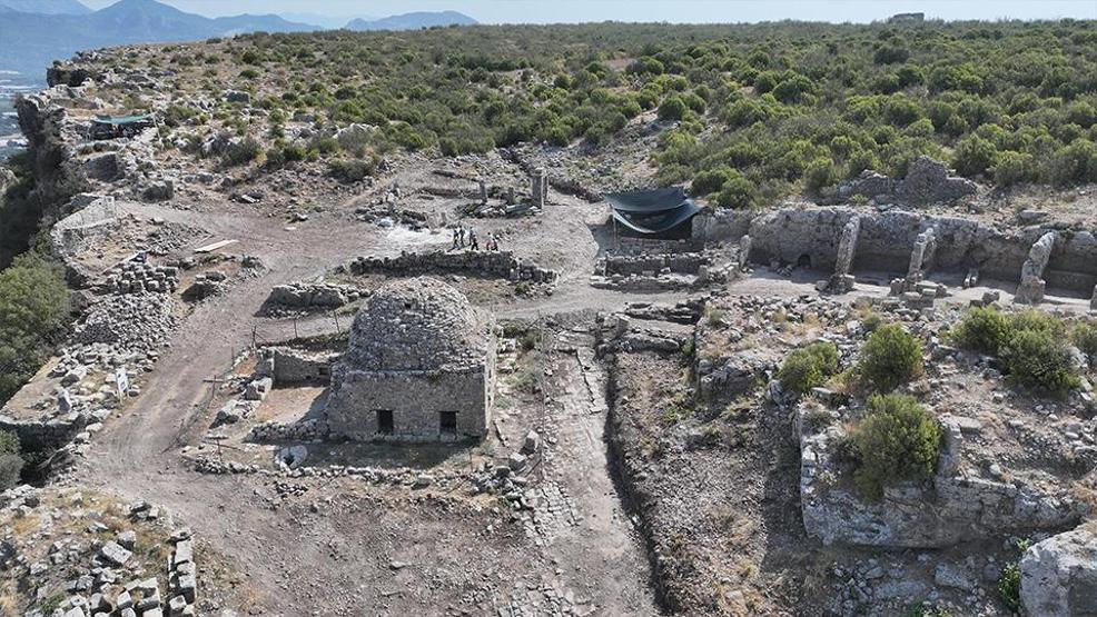 6 MEDENİYETLİK SIR Helenistik’ten Osmanlı’ya: Sillyon’un gizemli ana caddesi keşfedildi