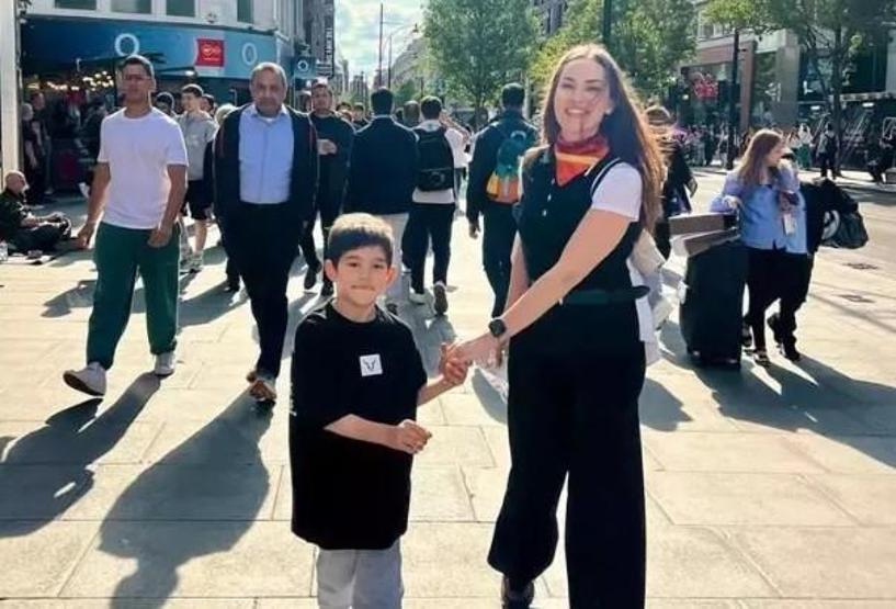 Fahriye Evcen ve Burak Özçivitten Ayrılık İddialarına Yanıt: Oğulları Karan İlkokulda