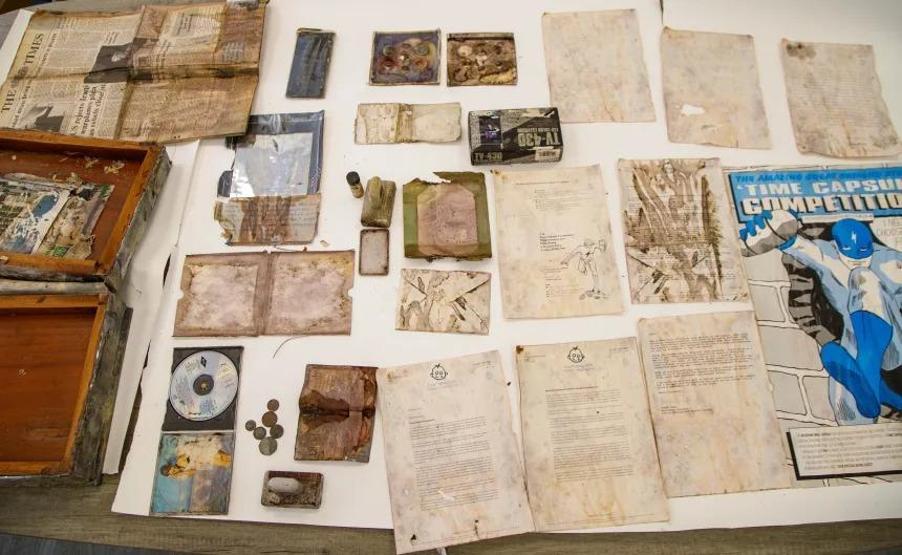 34 yıl sonra açıldı: İşte Prenses Diananın ‘zaman kapsülünden çıkanlar