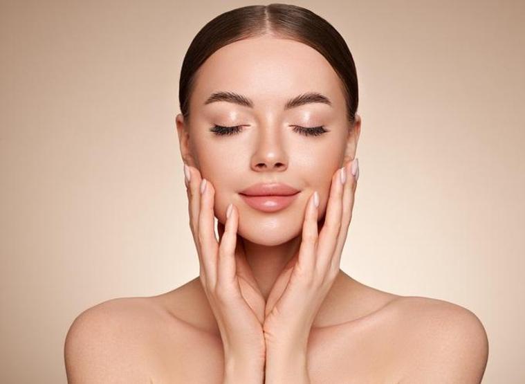 KIRIŞIKLIK, SİVİLCE, AKNE VE KIZARIKLIK... Değme kremlere taş çıkartan yöntem: Haftada 2-3 kez uygulamak yetiyor