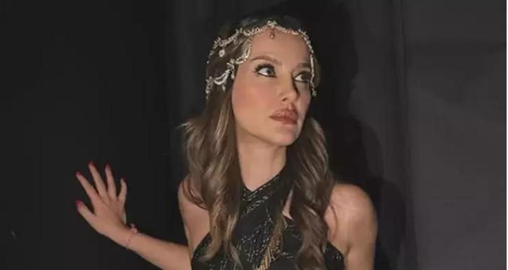 İrem Helvacıoğlu Boyunlukla Düğüne Katıldı: “Parmaklarımı Yeni Kullanabiliyorum”