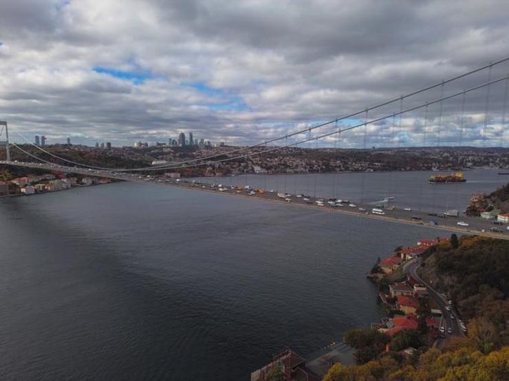 FSM KÖPRÜSÜ KAPALI MI, AÇILDI MI Fatih Sultan Mehmet Köprüsü neden kapalı, trafiğe ne zaman açılacak 30 - 31 Ağustos kapalı yollar