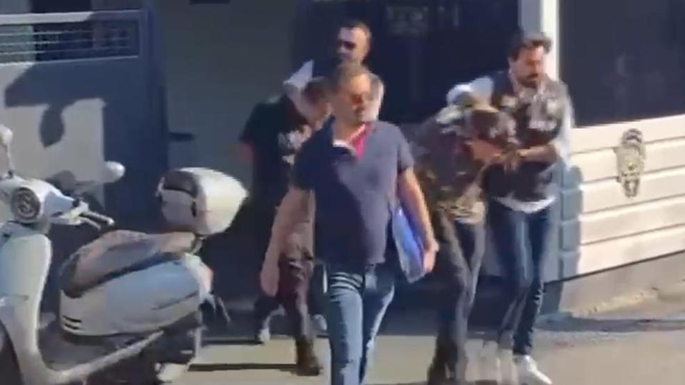 Beşiktaşta akılalmaz hırsızlık: Gözüne kestirdiği motoru nakliyeciye çaldırttı O anlar kameralara yansıdı