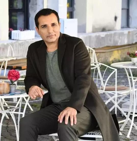 Rafet El Romandan aşk itirafı: Gönlümde biri var