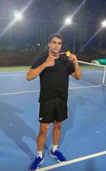 Yalı Çapkınının Feritiydi Mert Ramazan Demir, tenis turnuvasında birinci oldu